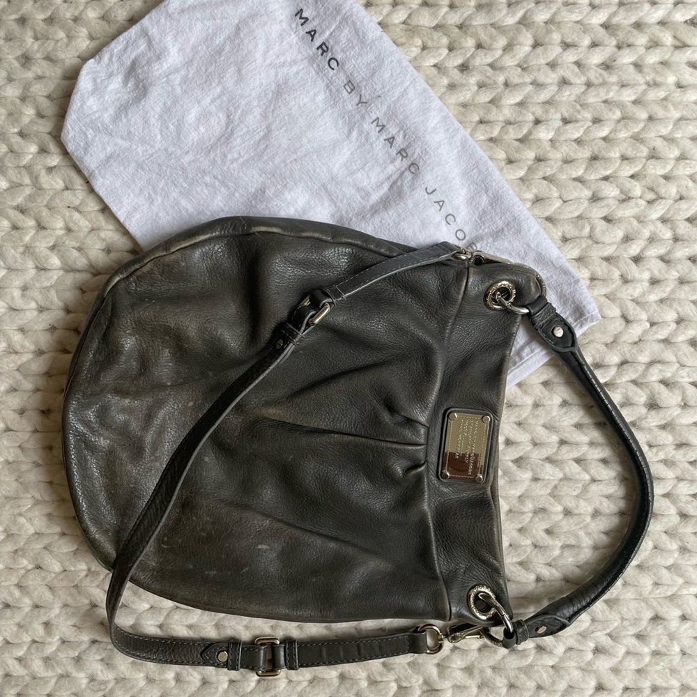 Marc Jacobs - Classic Q Hillier Leather Handbag in Grey